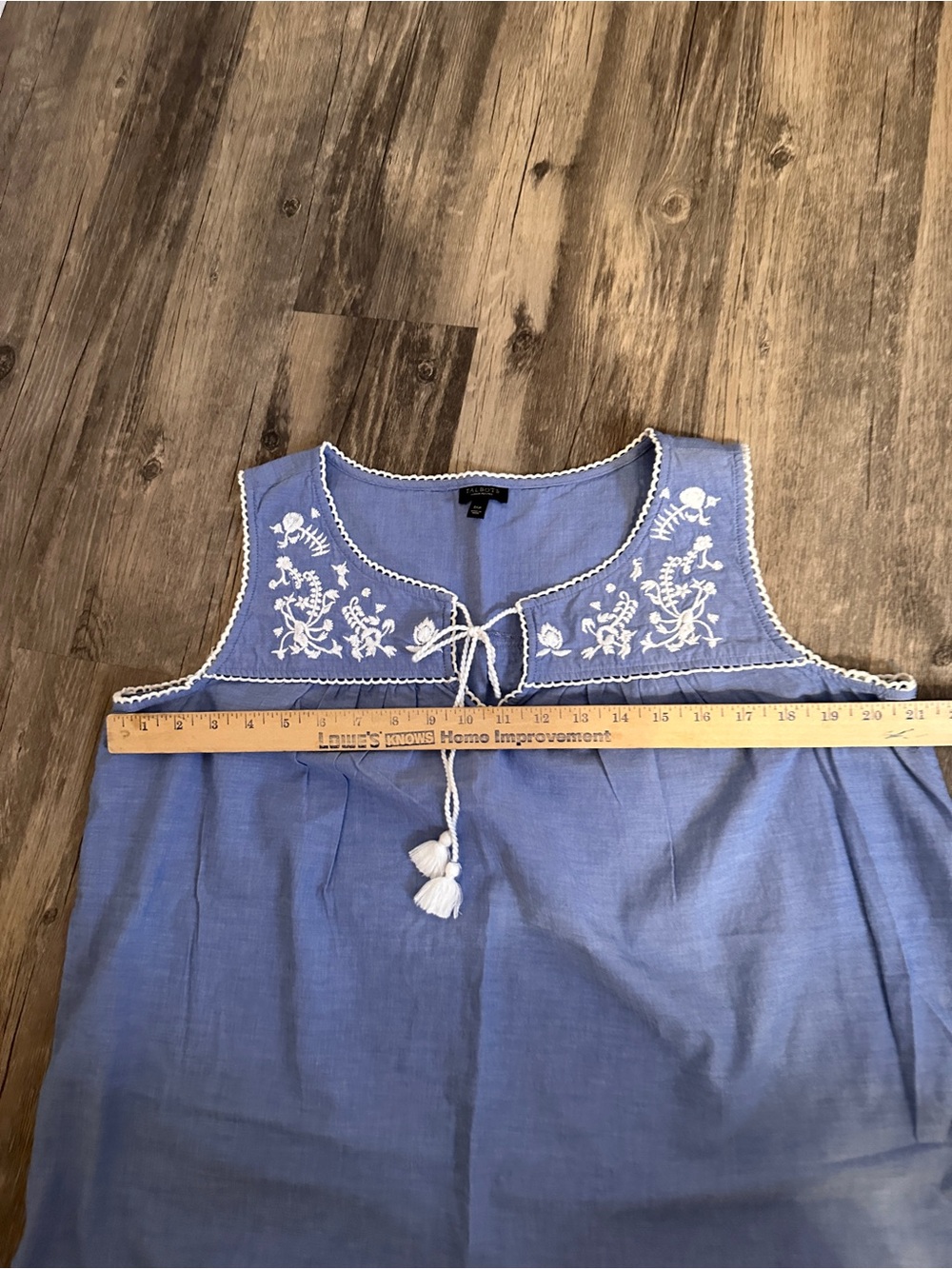 Talbots Light Blue‎ Sleeveless Embroidered Tie-Front Tank xlp - Picture 10 of 12